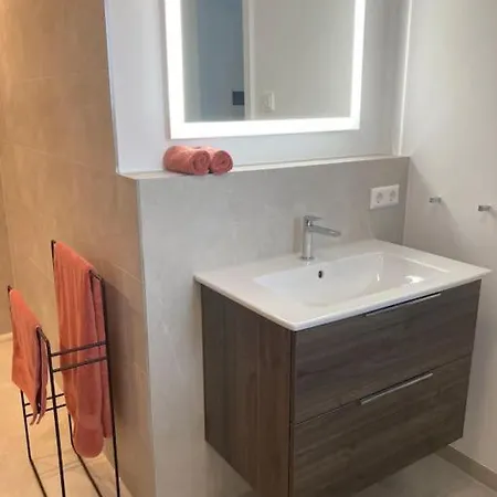 Alma - Art Luxus Modern Ambiente Apartmán Karlsruhe